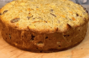 Baked Oatmeal with Carrots and Fruits